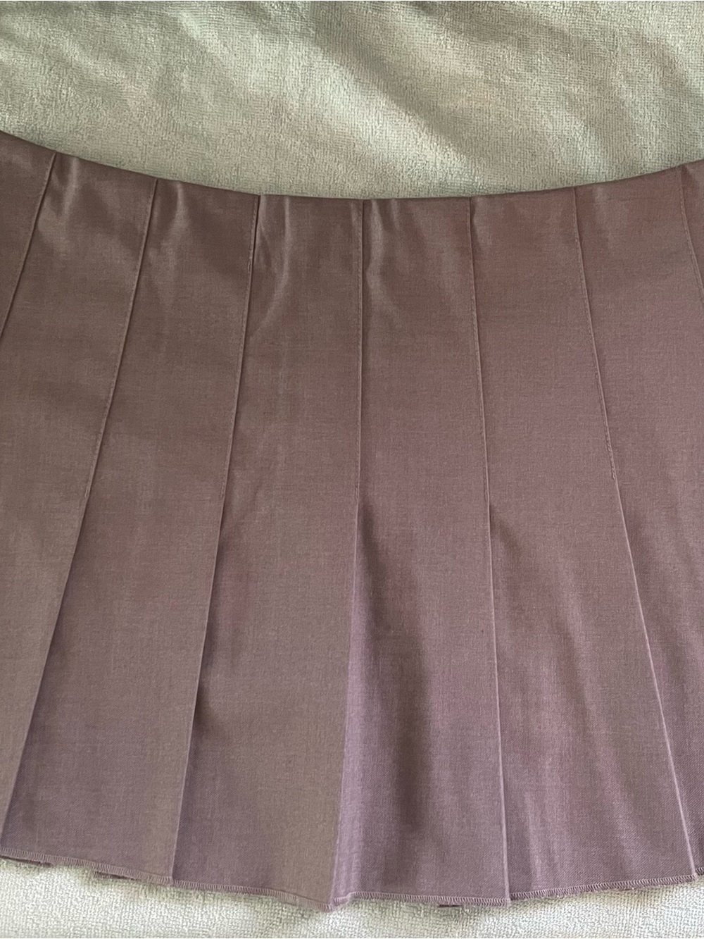 Weekday‎ Mauve Pleated Mini Skirt